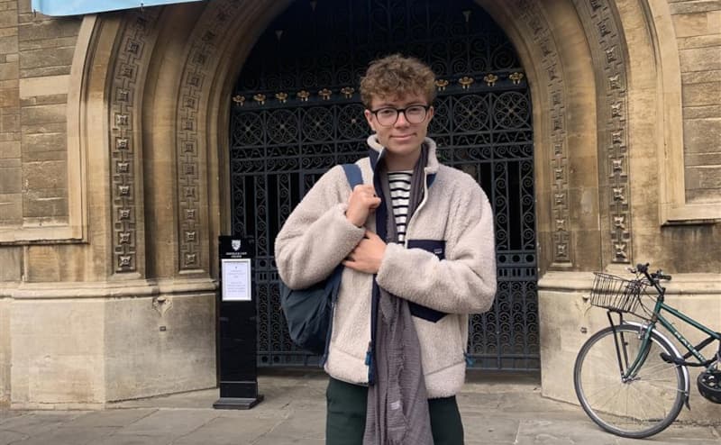 Sixth Form student wins Cambridge University essay prize